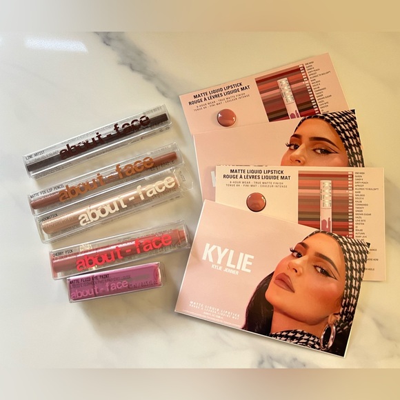 About-Face Matte Fluid Eye Paint / Shadow stick / Kylie Jenner lipstick 9 piece - Picture 1 of 15